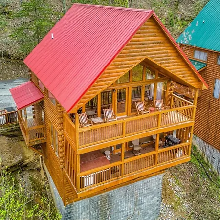 Amazing Views, Pool, Hot Tub, Pool Table, Arcade Villa